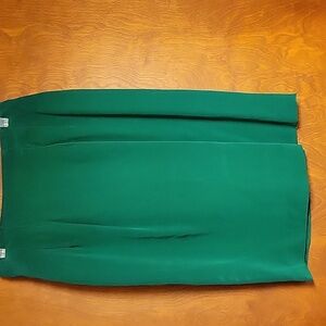 Diane Von Furstenberg | Vintage Emerald Green 100% Silk Pencil Skirt - size 8